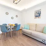 Beachfront Place With Balcony & Pool Apartment Torremolinos